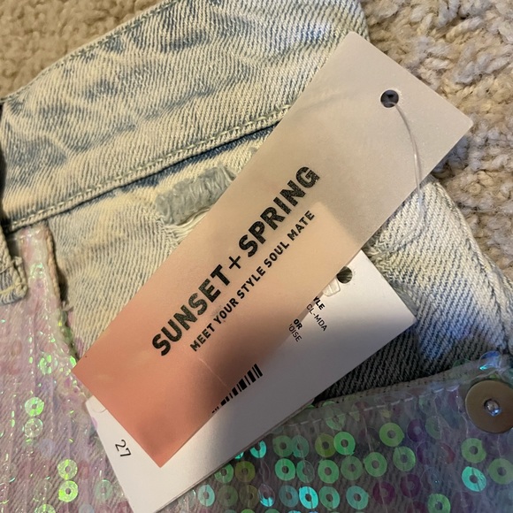 Sunset + Spring mermaid sequin shorts, sz 27 NWT. Runs slightly small - Picture 7 of 8
